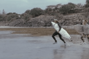Así será el surf en el año 2879. Regreso al futuro. 6 Captura de pantalla 2016 06 14 a las 9.47.42