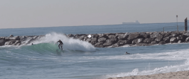 ¿Quién dice que en el Mediterráneo no hay olas?