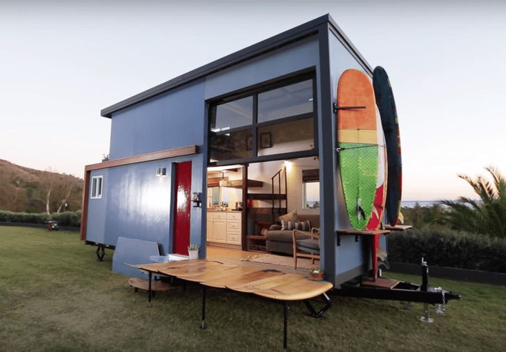 La perfecta Surfhouse hecha con tablas recicladas