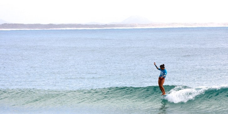 Lola Mignot, la dama del longboard