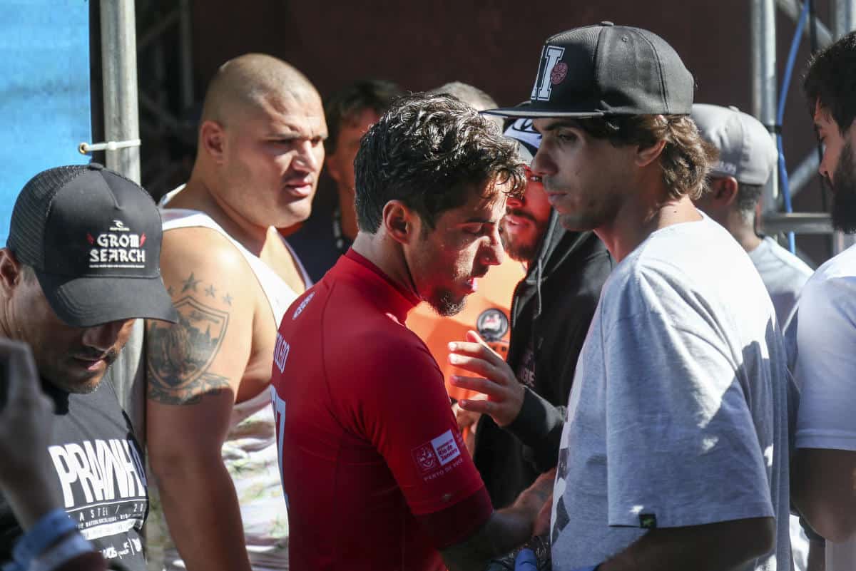 Filipe Toledo sancionado tras perder los papeles con los jueces