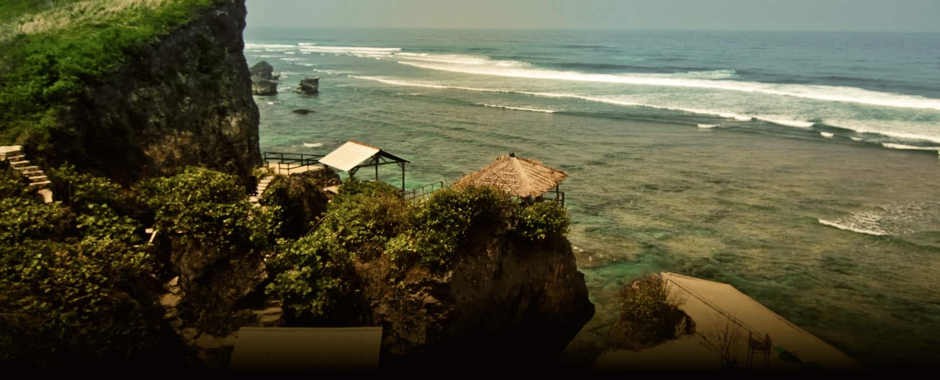 Bali en 1974, olas perfectas y spots vacíos