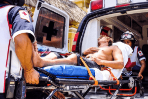 Jamie Mitchell se fractura el esternón en Puerto Escondido 2 Captura de pantalla 2017 07 11 a las 8.54.06