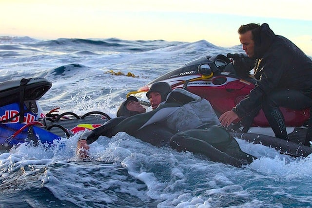 5 surfistas que estuvieron al borde de la muerte 2 5 surfistas que estuvieron al borde de la muerte